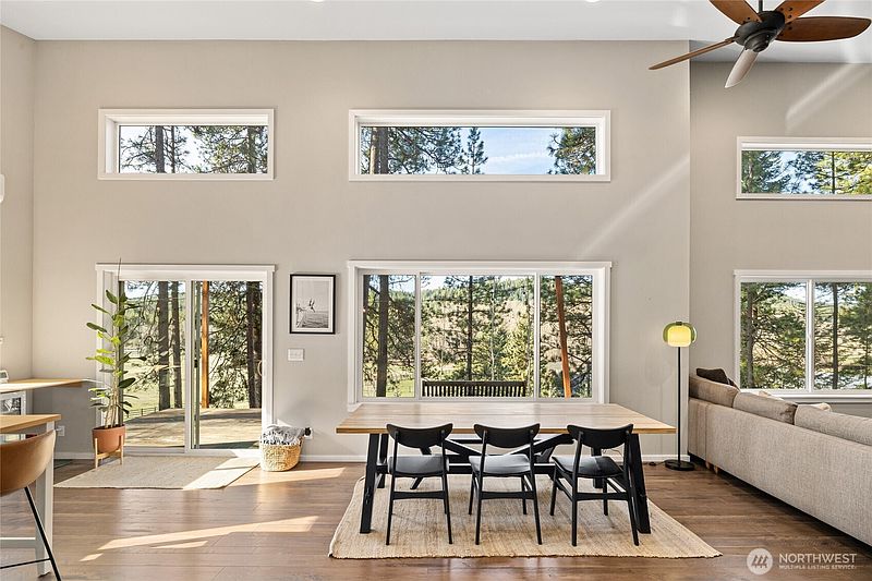 4th image of 5910 Teanaway Road