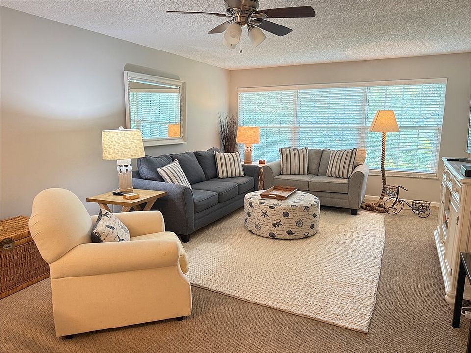 1st image of 900 Jasmine Ln #9006B
