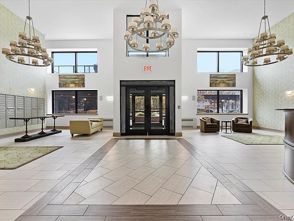 3rd image of 775 Lafayette Avenue #4A