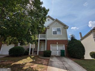 716 Shadow Lake Dr, Lithonia, GA 30058