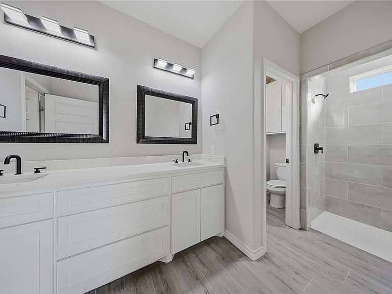 710 Mereet Dr — Photo 17