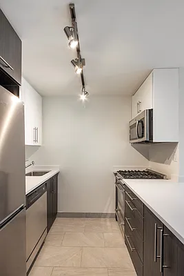 Rented by Triumph Property Group | media 7