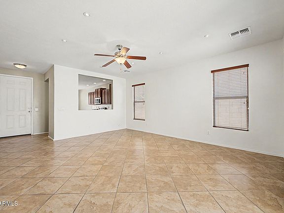 5th image of 4426 W BURGESS Lane