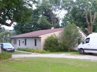 98 Ridge Rd, Phoenixville, PA 19460