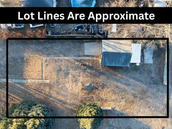 908 4th St, Onawa, IA 51040