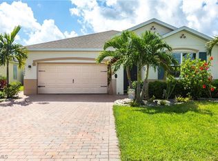 3225 Baravaldo Cir, Cape Coral, FL 33909