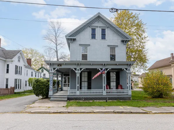 96 School Street, Gardiner, ME 04345