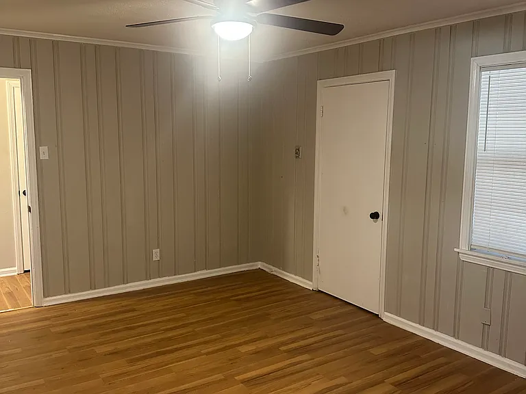 1300 Catalina Rd — Photo 11