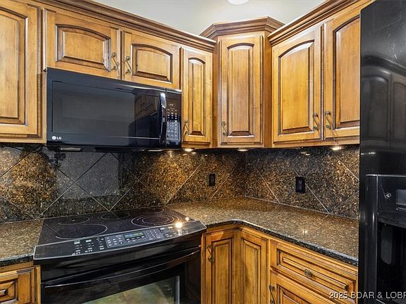4th image of 93 Cedar Glen Ct Unit 2E