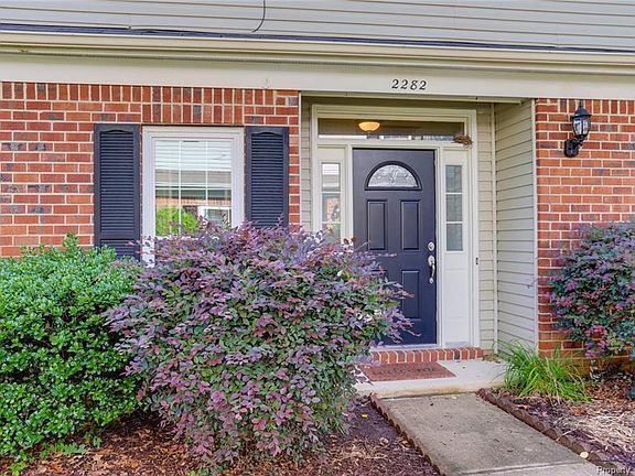 2nd image of 2282 Kings Creek Ln