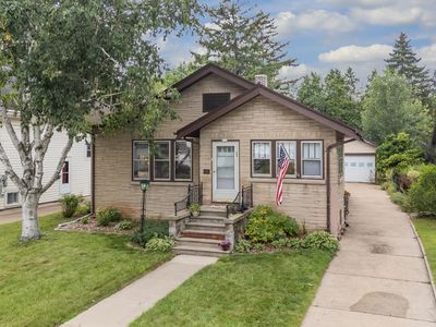 935 Monroe St, Oshkosh, WI, 54901