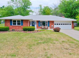 8013 Washington Park Dr, Dayton, OH 45459