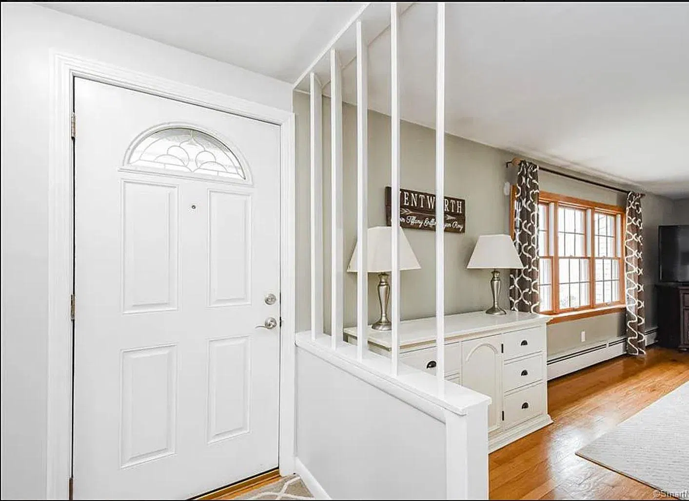 4 bed, 1402 sqft, $2,950 — Photo 2