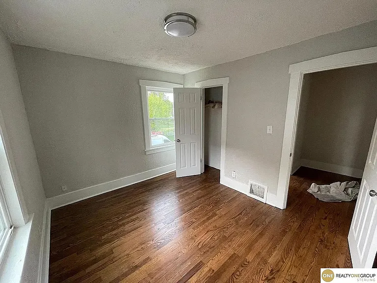 1618 Spencer St — Photo 8