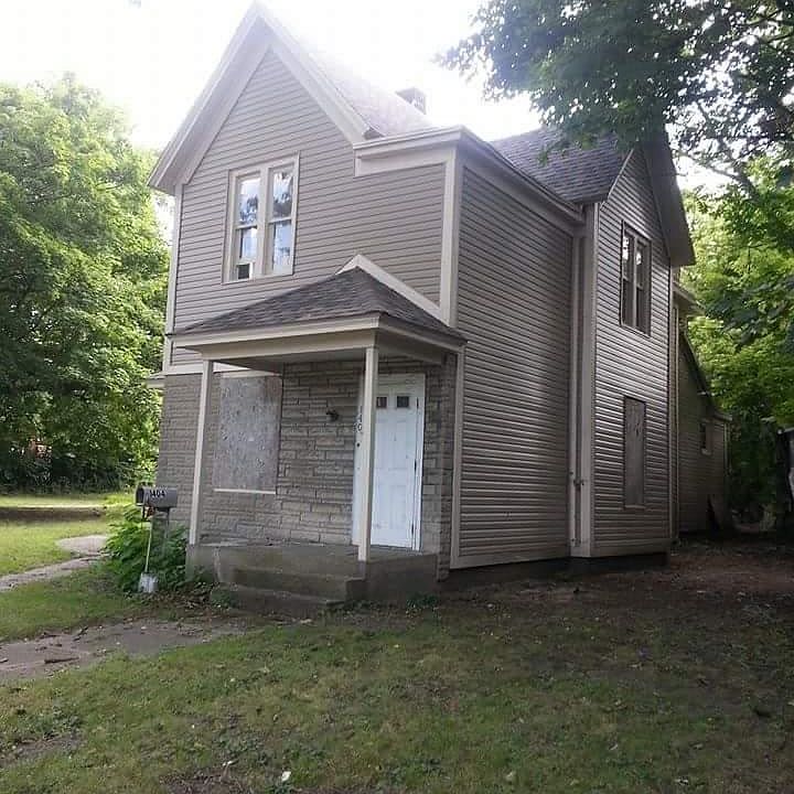 1st image of 1404 Lincoln Way E