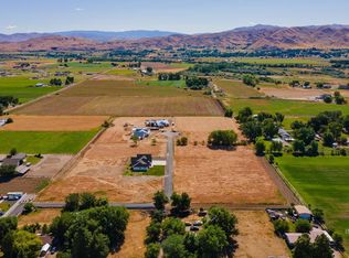401 Skyview Ln, Emmett, ID 83617