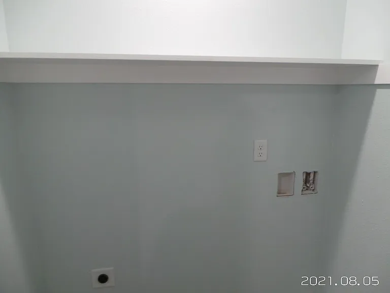 723 S Berthe Ave #9 — Photo 6