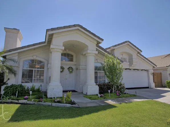 10403 Olympia Fields Dr, Bakersfield, CA 93312