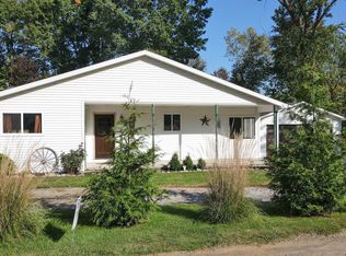 2073 Cat Lake Hills Rd, Mayville, MI 48744