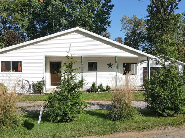2073 Cat Lake Hills Rd, Mayville, MI 48744
