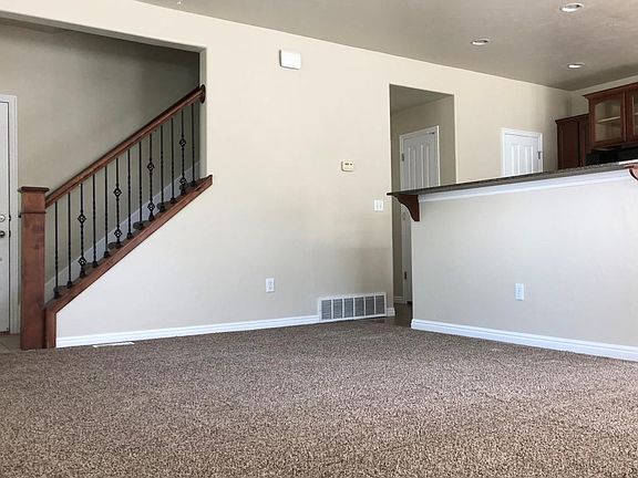 2nd image of 4813 W Anise St