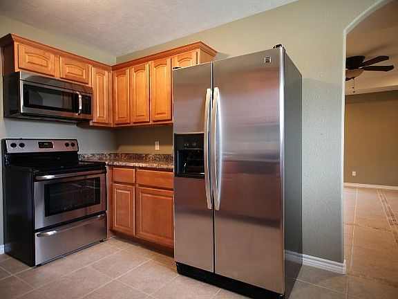 4th image of 6670 Palace Dr