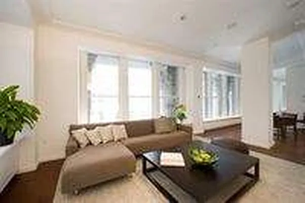 Rented by WIRE International Realty | media 61