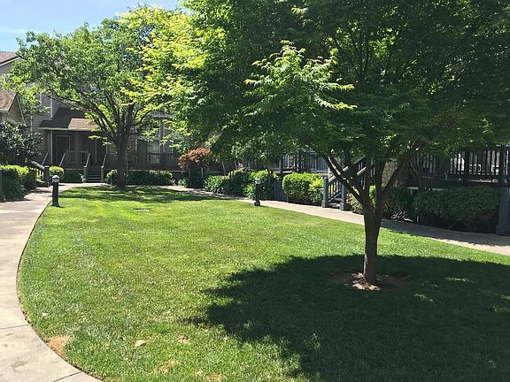 2nd image of 1838 Northwest Cir