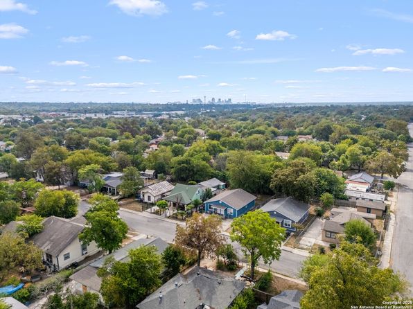 san-antonio-texas-169089021 picture