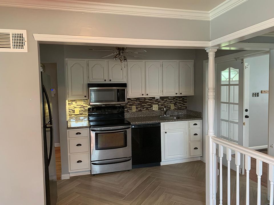 1st image of 1006 Bakewell Dr