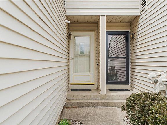 5th image of 4823 Meadowview Ct