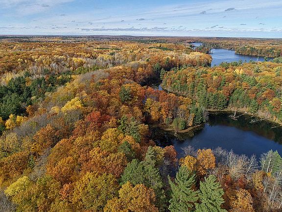 The south end of Cable Lake