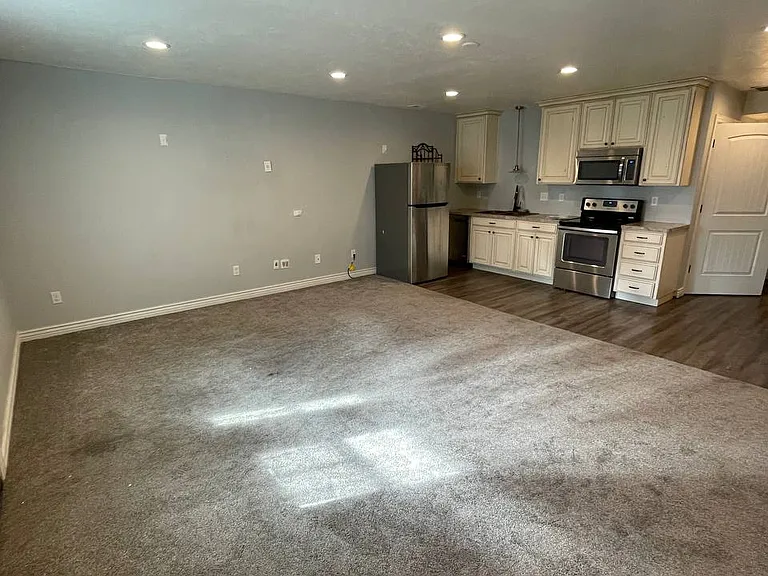 5882 E Iona Rd — Photo 4