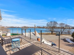 5 Orchard St, Salem, MA 01970