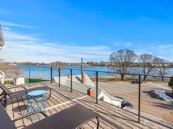 5 Orchard St, Salem, MA 01970