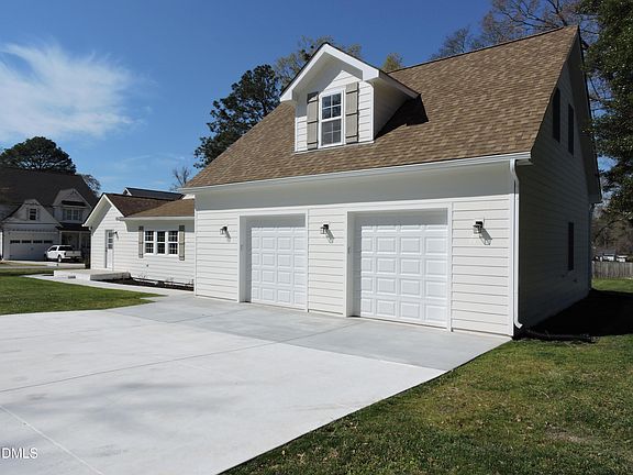 4th image of 511 Raleigh St