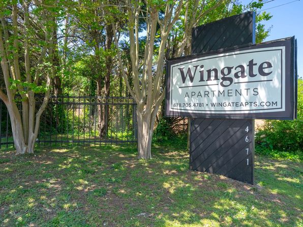 4735 Courtney Dr, Forest Park, GA
