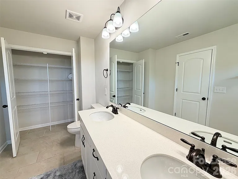 9233 Northfield Crossing Dr — Photo 21