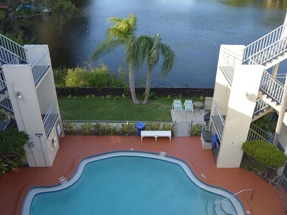 1st image of 7045 30th Ave N APT 16