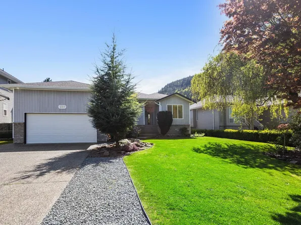 228 Balsam Ave, Harrison Hot Springs, BC V0M 1K0