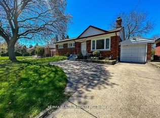 133 Earlton Rd #BASEMENT, Toronto, ON M1T 2R8
