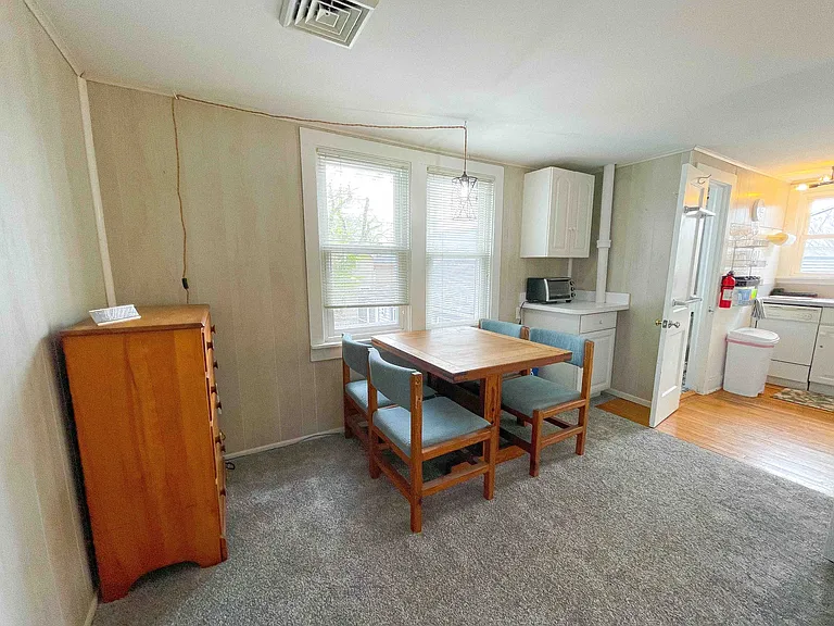 36 Maryland Ave #C — Photo 14