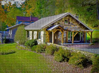 183 Hill St, Blowing Rock, NC 28605