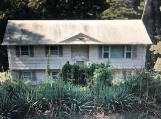 40 Springbrook Dr, Gillette, NJ 07933