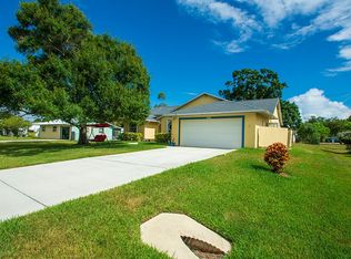 7500 Eden Rd, Fort Pierce, FL 34951