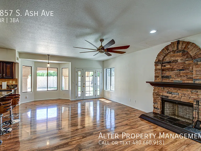 8857 S Ash Ave — Photo 5