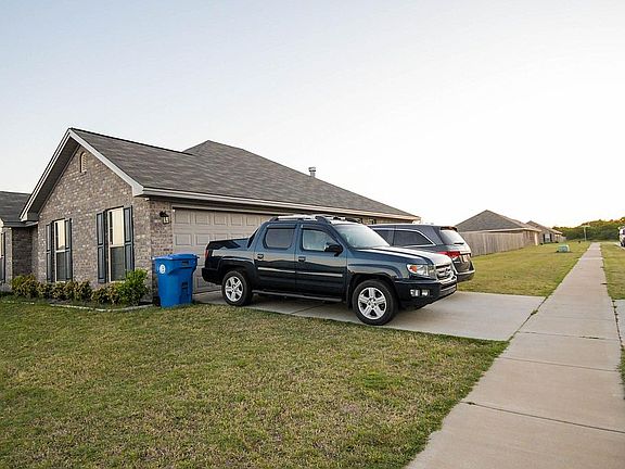 2nd image of 1839 Cotton Blossom Way
