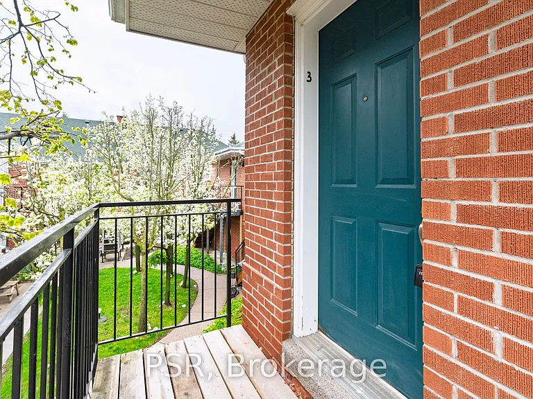 1355 Bayview Ave #CH3 — Photo 3