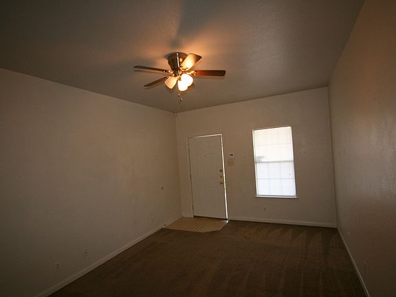 5th image of 5307 Daybreak Dr APT A