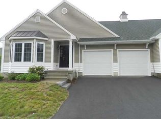 27 Lantern Ln, Vernon, CT 06066